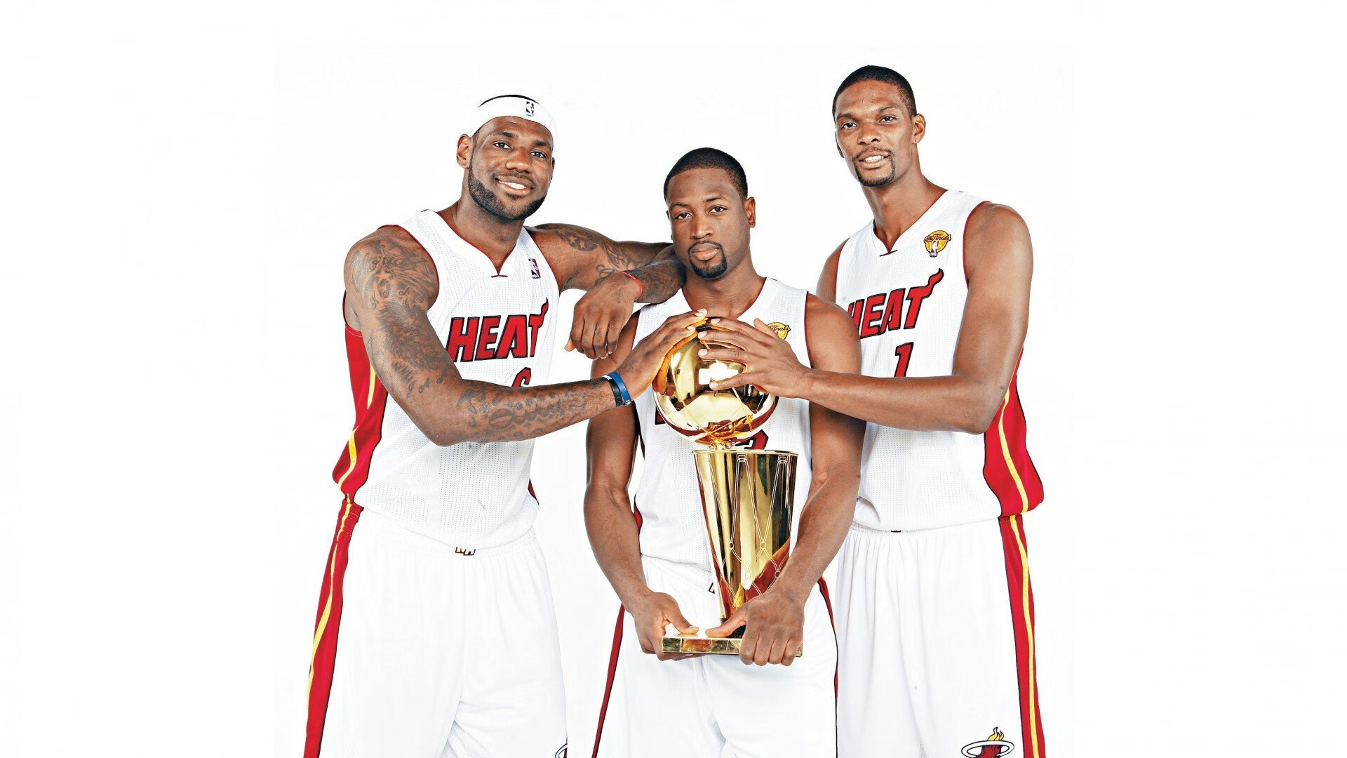 梅西带队冲刺，阿根廷稳步迈向世界杯